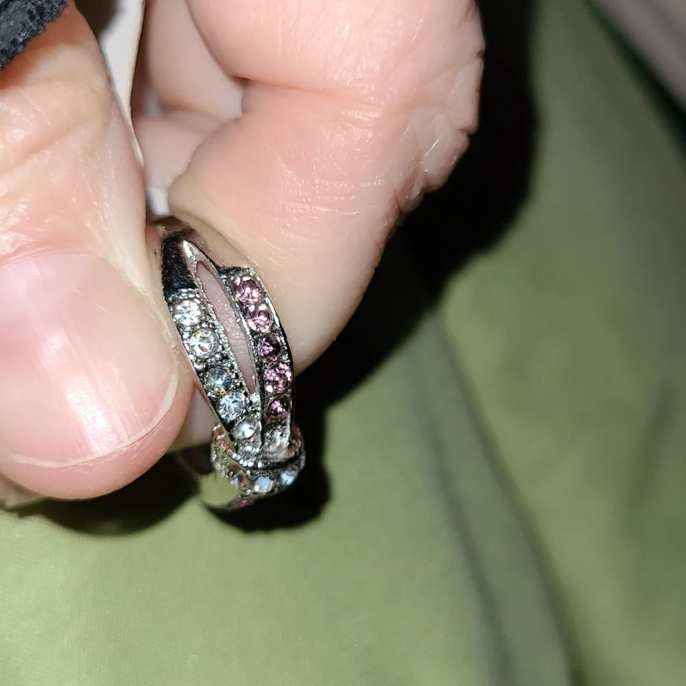 Pink & Clear Crystal Rhinestone Criss-Cross Bow Style Silver-tone Ring Size 8 - Picture 10 of 10